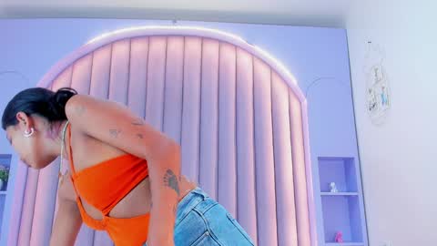  RACHEL  online show from January 31, 11:35 am