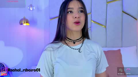 Rachel Ribeiro online show from April 22, 12:18 pm