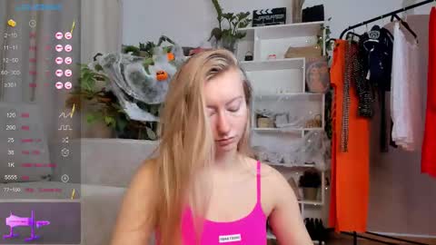 Rachel online show from October 29, 4:15 am