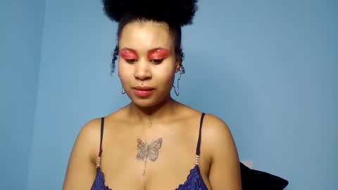 Snapshot of rachelannxd chatting on February 25, 2:36 am RachelAnn online show from February 25, 2:36 am