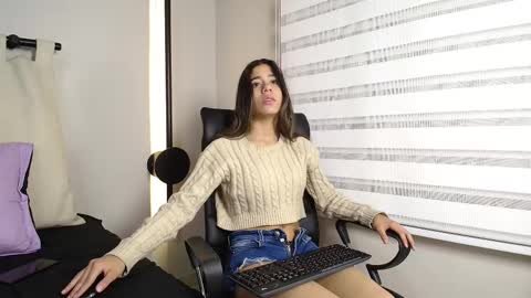 Rachell online show from February 16, 3:47 am