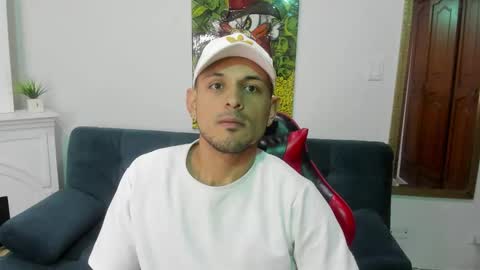 rachell_jacob online show from April 20, 11:13 am