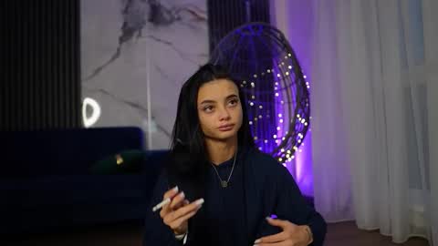 Ann online show from November 23, 5:18 am