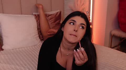 RachelSwaan online show from December 22, 3:22 pm