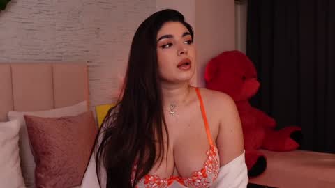 RachelSwaan online show from January 18, 8:52 am