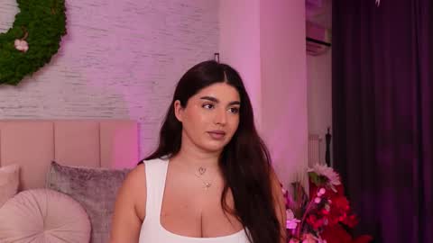 RachelSwaan online show from November 14, 8:24 am