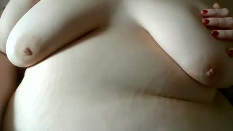 Snapshot of rachs_wardrobe chatting on October 22, 3:34 pm rachs_wardrobe online show from October 22, 3:34 pm