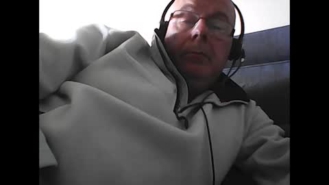 Snapshot of rader50 chatting on September 13, 7:41 am rader50 online show from September 13, 7:41 am