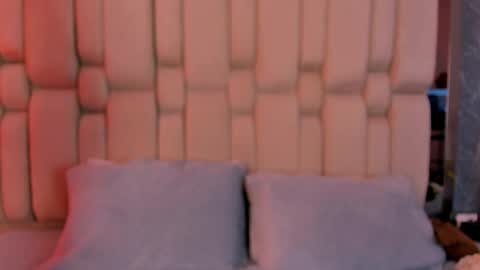 Radiant Naomi online show from April 15, 11:17 am