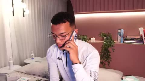 rafa_cruz online show from March 24, 2:22 pm