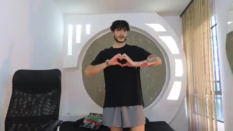 Snapshot of rafael_mendez chatting on September 20, 9:27 pm R A F A E L online show from September 20, 9:27 pm