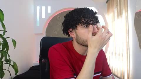 Snapshot of rafael_mendez chatting on October 2, 8:27 pm R A F A E L online show from October 2, 8:27 pm