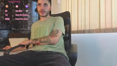 R A F A E L online show from June 10, 8:52 pm