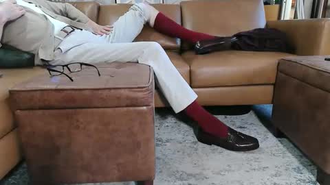 DressSock Shoe online show from February 8, 6:06 am