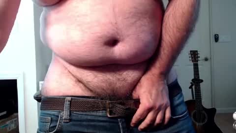 Snapshot of ragin_hardon001 chatting on December 23, 4:50 pm Ray online show from December 23, 4:50 pm