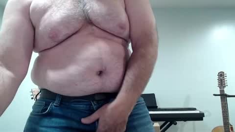 Snapshot of ragin_hardon001 chatting on September 21, 7:15 pm Ray online show from September 21, 7:15 pm