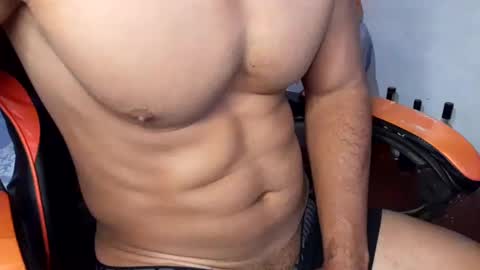 Snapshot of ragnar586 chatting on January 22, 8:06 pm Ragnar69 online show from January 22, 8:06 pm