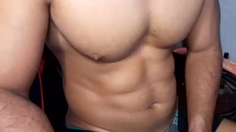 Snapshot of ragnar586 chatting on January 23, 9:39 pm Ragnar69 online show from January 23, 9:39 pm