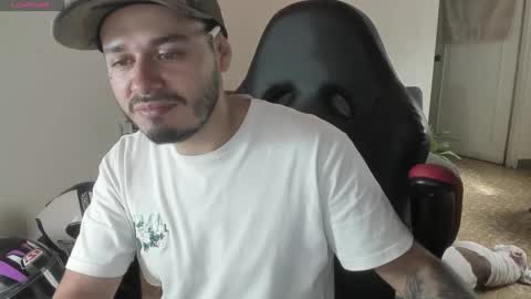 ragnar_lothbrok77 online show from September 15, 7:47 pm