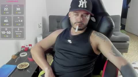 ragnar_lothbrok77 online show from November 16, 6:35 pm