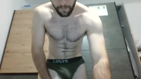 crash online show from November 16, 6:46 pm