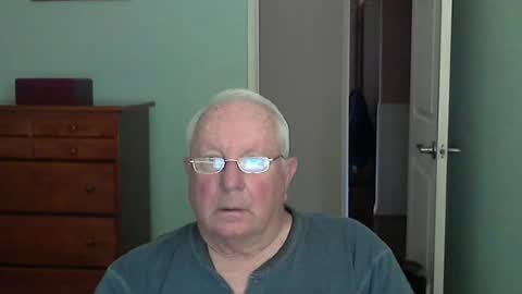 Snapshot of raiderman215 chatting on June 20, 3:15 pm raiderman215 online show from June 20, 3:15 pm