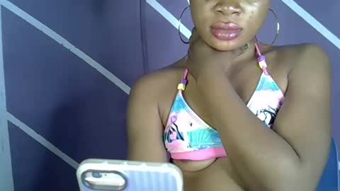 Snapshot of rainbow_baby26 chatting on September 25, 7:28 pm rainbow baby26 online show from September 25, 7:28 pm