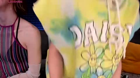 Joline and Alexa online show from April 15, 3:35 am