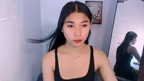 raindrizzle1706 online show from January 6, 10:52 am