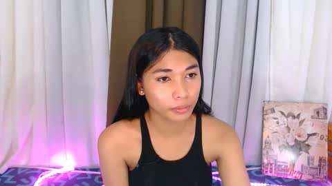 raindrizzle1706 online show from February 13, 5:53 pm