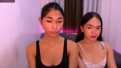 raindrizzle1706 online show from March 6, 4:03 pm