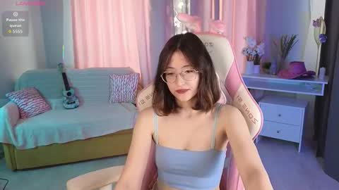 rainybella online show from September 22, 7:10 am