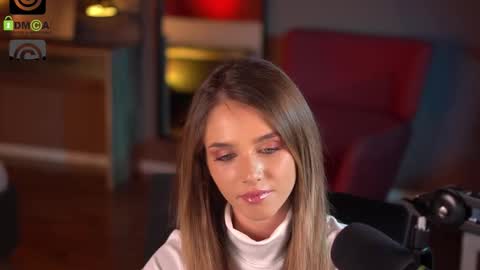 Snapshot of raisadoll chatting on October 4, 6:28 pm Raisa online show from October 4, 6:28 pm