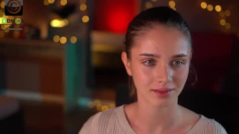 Raisa online show from December 22, 7:00 pm