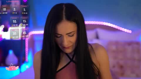 RaisaVawn online show from April 20, 6:05 am