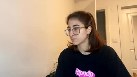 Ray Ray online show from December 5, 3:48 am