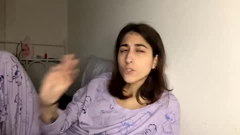 Ray Ray online show from January 3, 6:44 am