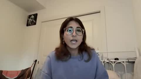 Ray Ray online show from October 13, 8:31 pm