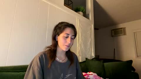 Ray Ray online show from March 29, 2:33 am