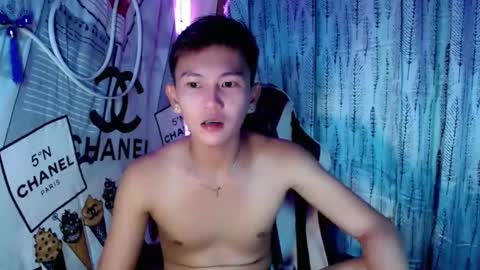 ralfhuge24 online show from December 2, 1:50 pm