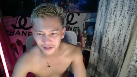 ralfhuge24 online show from April 12, 10:09 am