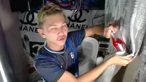 ralfhuge24 online show from April 23, 12:15 pm