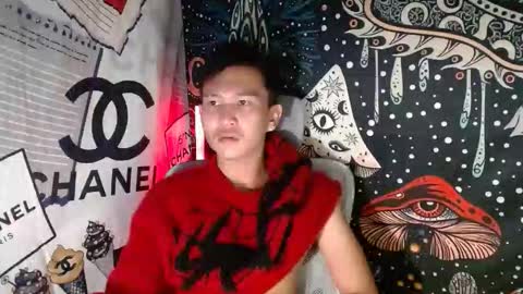 Snapshot of ralfhuge24 chatting on May 29, 6:17 pm ralfhuge24 online show from May 29, 6:17 pm