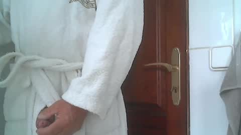 Snapshot of ralfilo chatting on May 12, 7:49 am ralfilo online show from May 12, 7:49 am