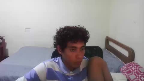 Snapshot of rami_hot0 chatting on March 18, 5:16 pm rami_hot0 online show from March 18, 5:16 pm