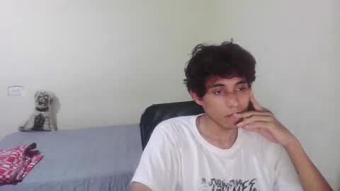 Snapshot of rami_hot0 chatting on March 21, 11:19 pm rami_hot0 online show from March 21, 11:19 pm