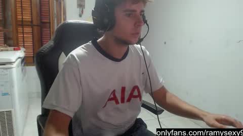 Ramiro online show from March 25, 11:49 am