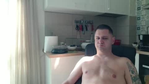 Snapshot of ramon0688 chatting on October 22, 12:05 pm Ramon online show from October 22, 12:05 pm