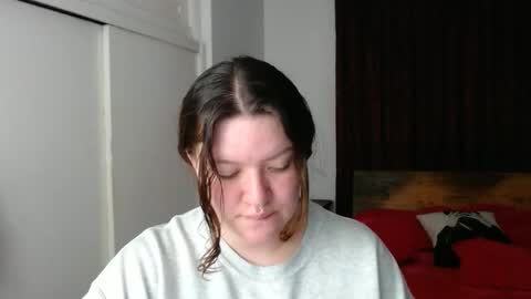 Ramona online show from April 4, 11:35 pm