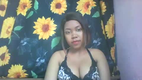 Snapshot of ranah23 chatting on June 18, 10:41 am ranah23 online show from June 18, 10:41 am